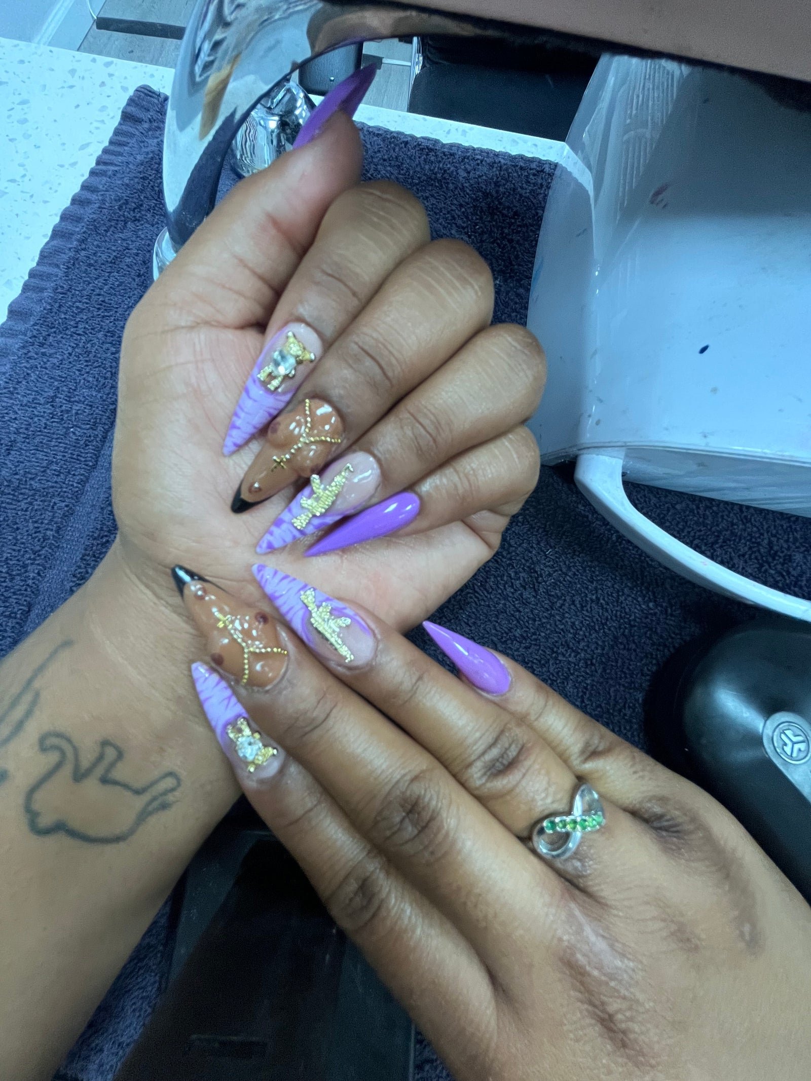 Custom Nail Art 4 French Ombre Nail Art